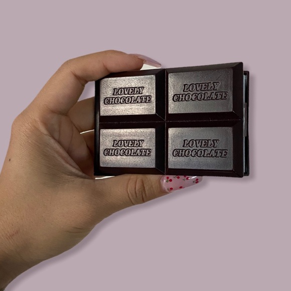 4/$20⚡️ CUTE CHOCOLATE POCKET MIRROR